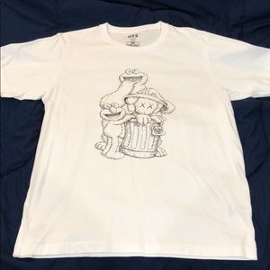 UNIQLO x KAWS X Sesame Street graphic t-shirt